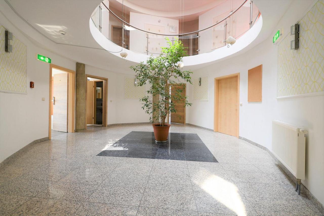 Hotel Best One Rossdorf  Eksteriør billede